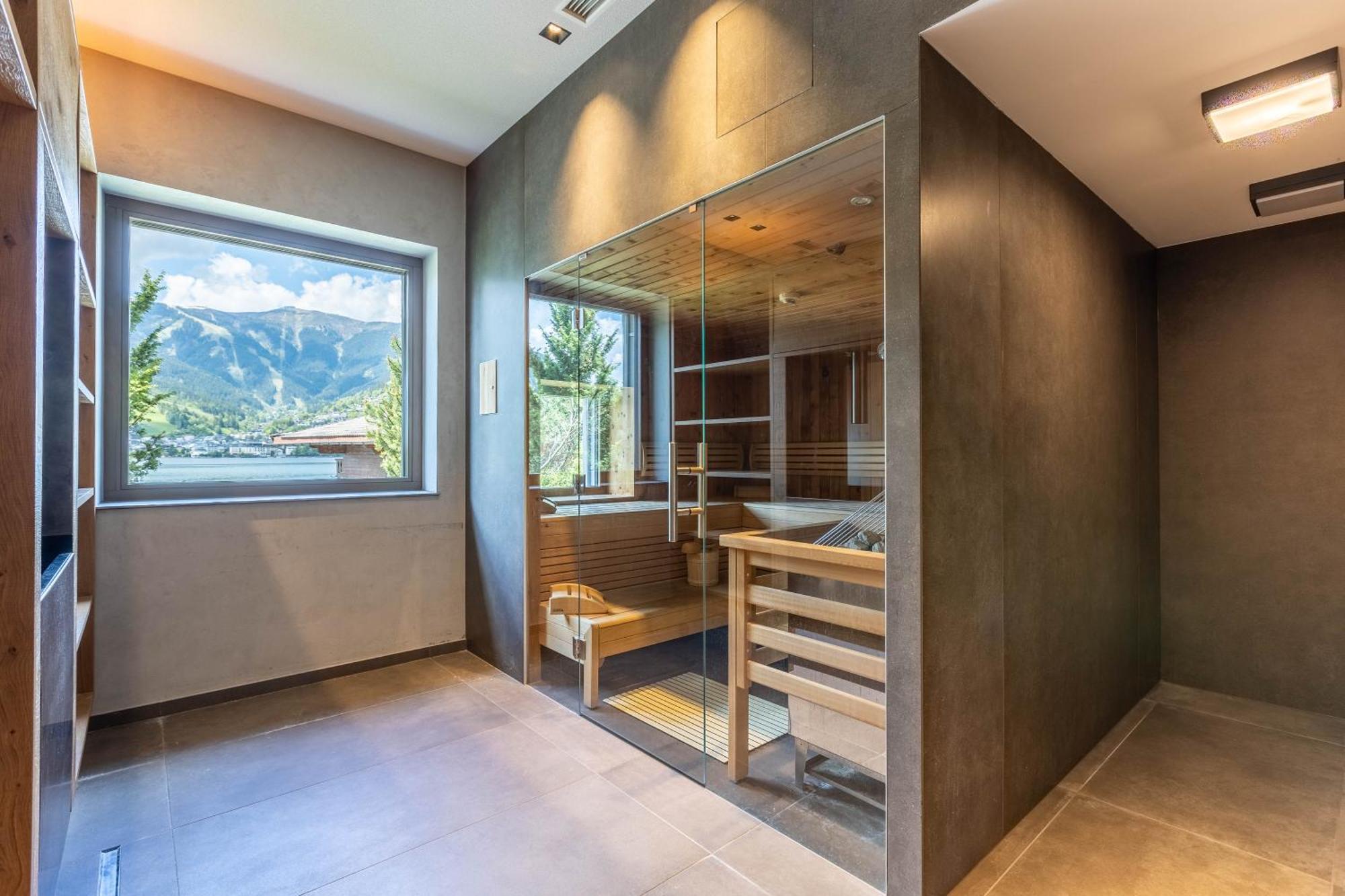 Hotel Seehotel Bellevue By Keyone Zell am See